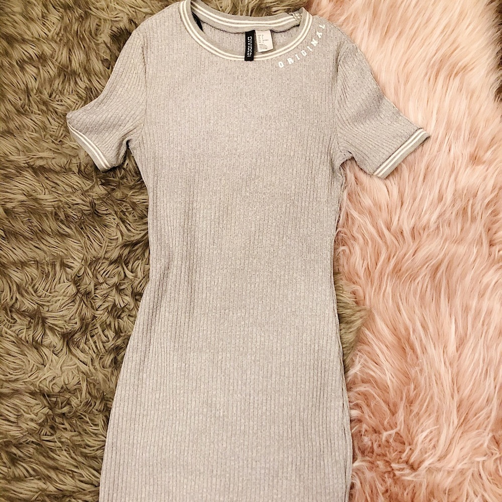 ⭐️Buy 1 get 1 FREE⭐️ Gray Fitted Dress